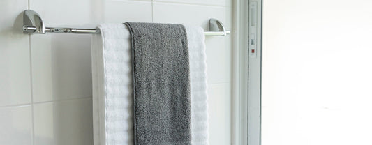 Quelle est la hauteur idéale pour installer un porte-serviettes ? (selon les normes)
