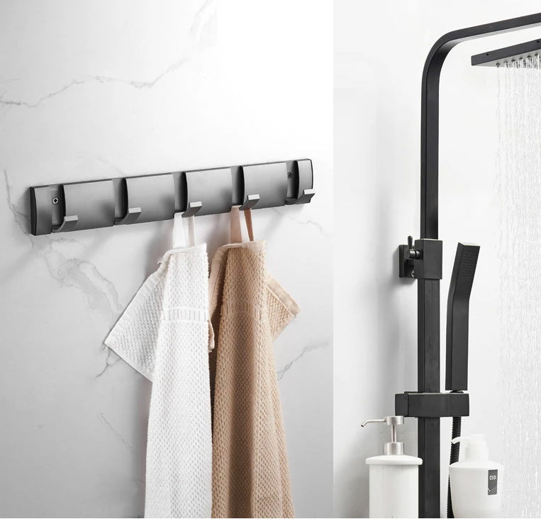Porte serviette pliant en aluminium : un choix astucieux