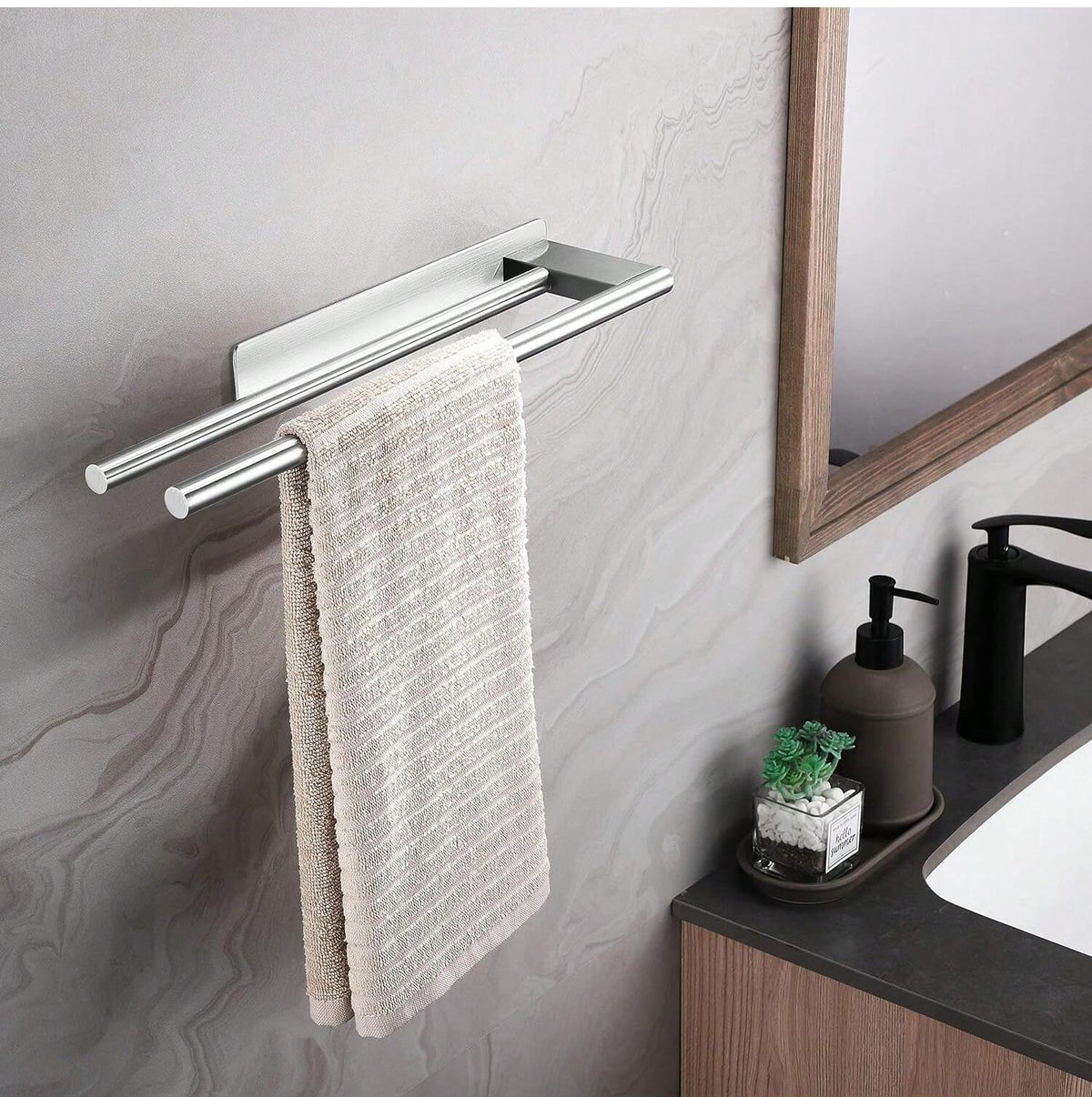 Porte serviette sans percer, l'innovation dans votre salle de bain