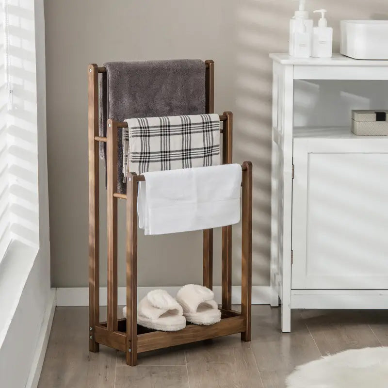 Accessoire indispensable en bois pour votre salle de bain