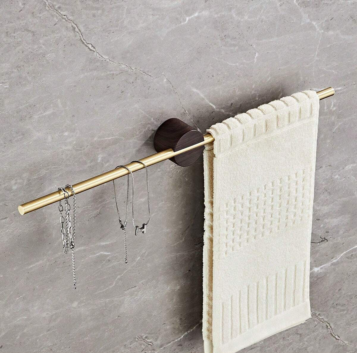 Porte serviette en inox pour salle de bain