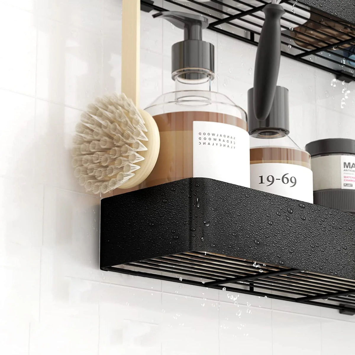 Une étagère de douche murale sans percer
